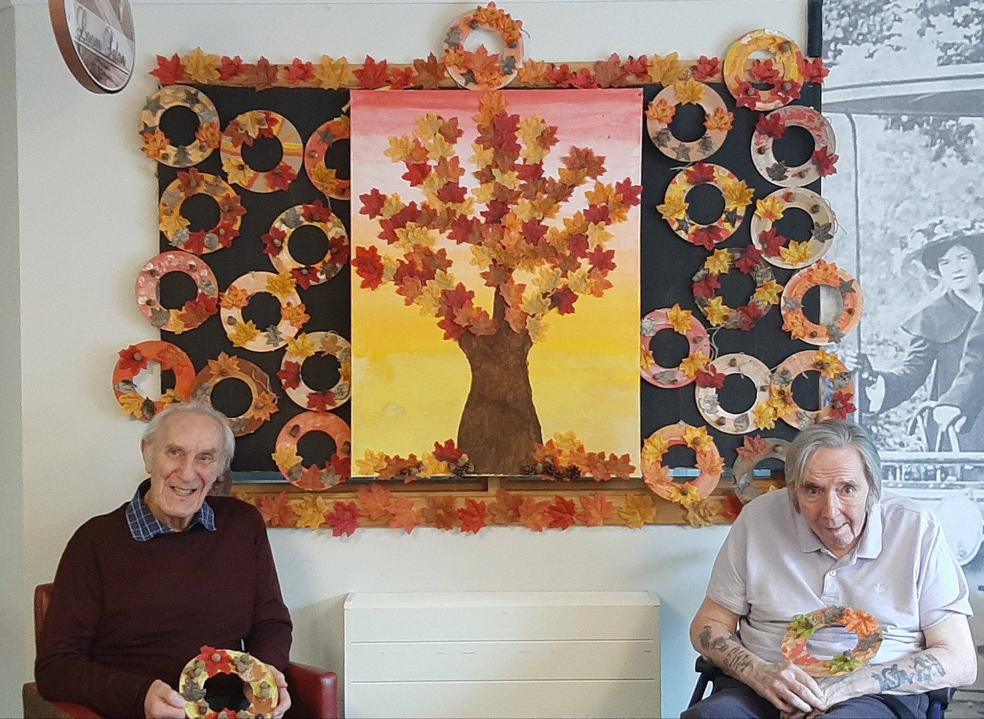 Ready, set, draw – Kidderminster care home residents take part in worldwide art festival